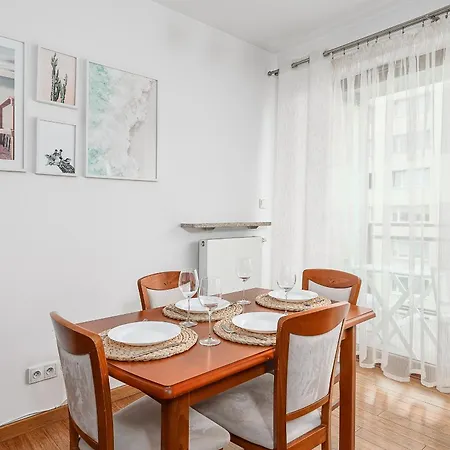 Apartment Aleja Komisji Edukacji Narodowej- P&o