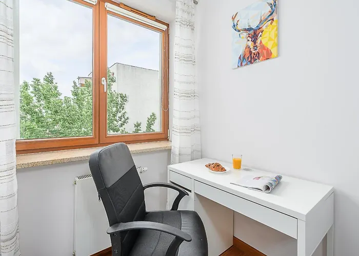 Apartment Aleja Komisji Edukacji Narodowej- P&o *