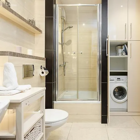 Lägenhet Aleja Komisji Edukacji Narodowej- P&o